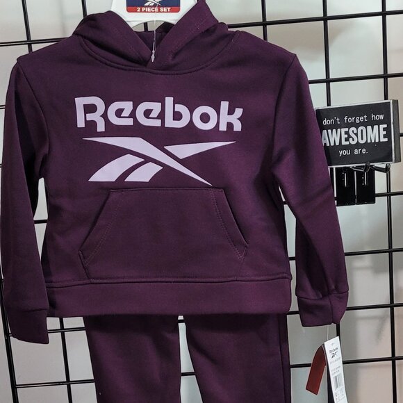 Reebok Kids Plum Fleece Hoodie Sweatsuit Set - Stacked Logo - Cozy Activewear! - Picture 4 of 9